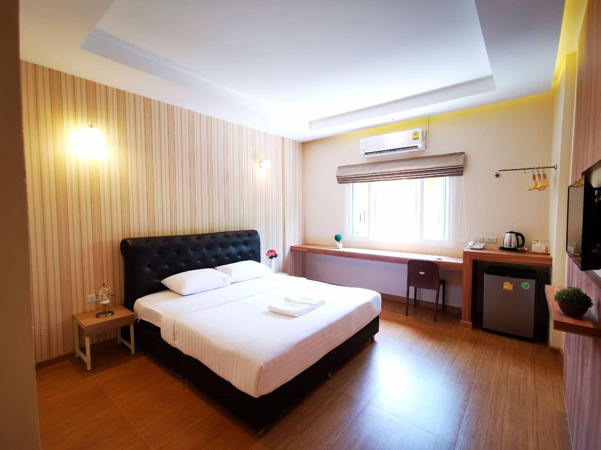 Triple Trees Hotel Pathum Thani Exterior foto