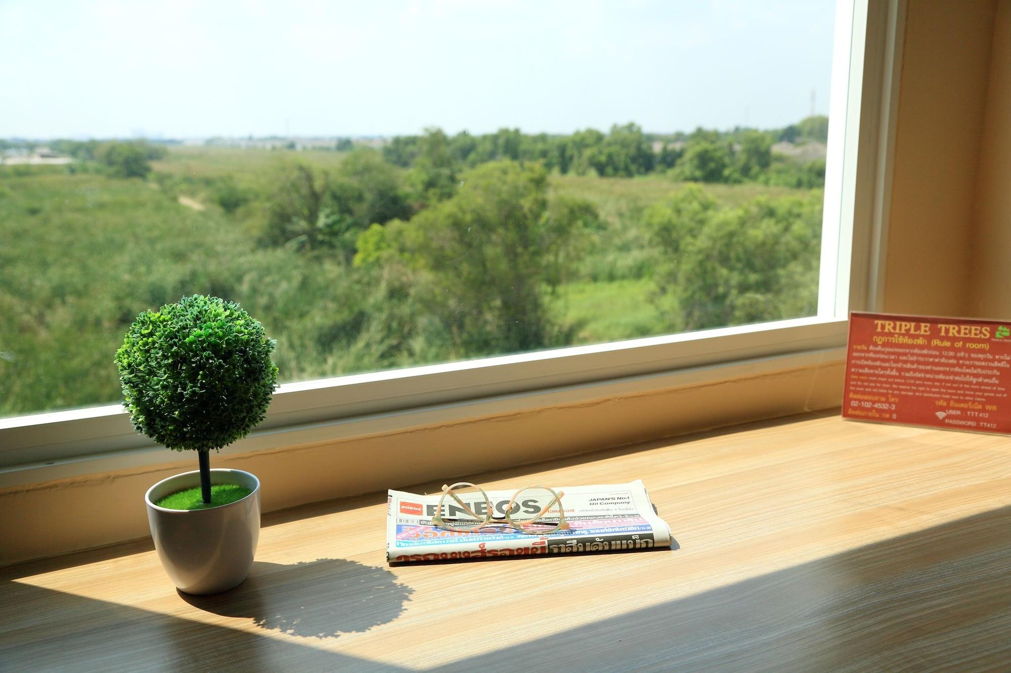 Triple Trees Hotel Pathum Thani Exterior foto